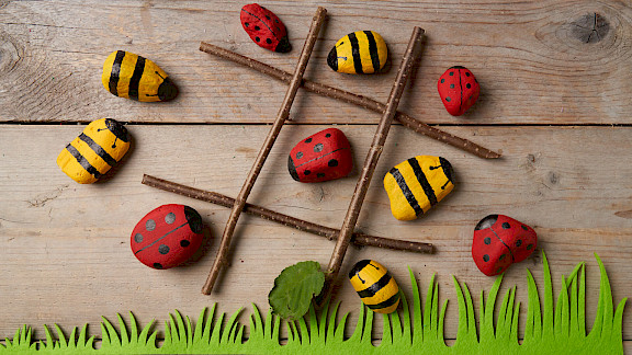 Osterhasen und Osterei Tic Tac Toe Spiel (teacher made)