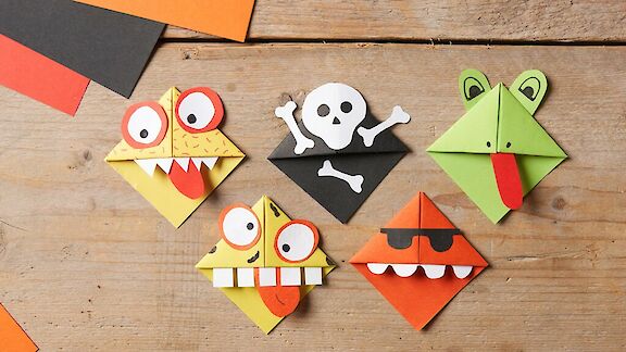 Lesezeichen-Ecken basteln