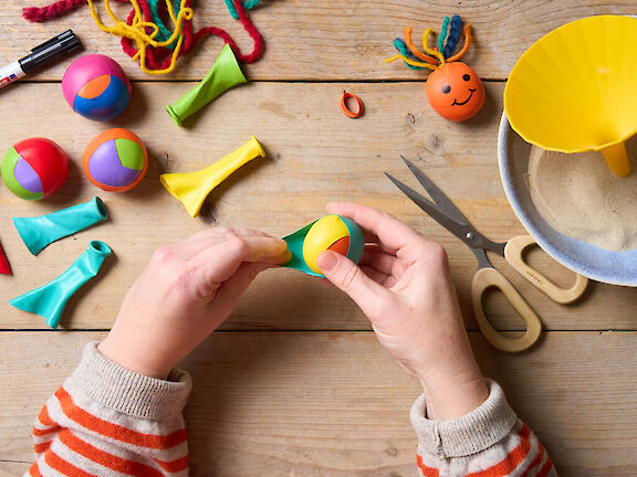 Schritt 9: Und noch einen dritten Ballon überstülpen